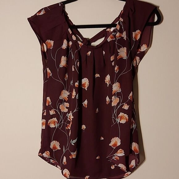Lauren Conrad floral chiffon top size XS - Picture 1 of 6